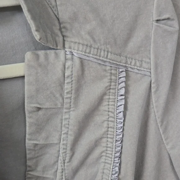 WHBM White House Black Market Grey Velvet Blazer with Grey Satin Trim Sz 4 - Picture 8 of 15